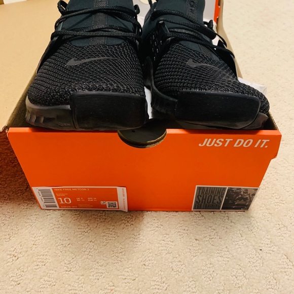 Nike metcon free 2 in size 10 triple black - Picture 8 of 9
